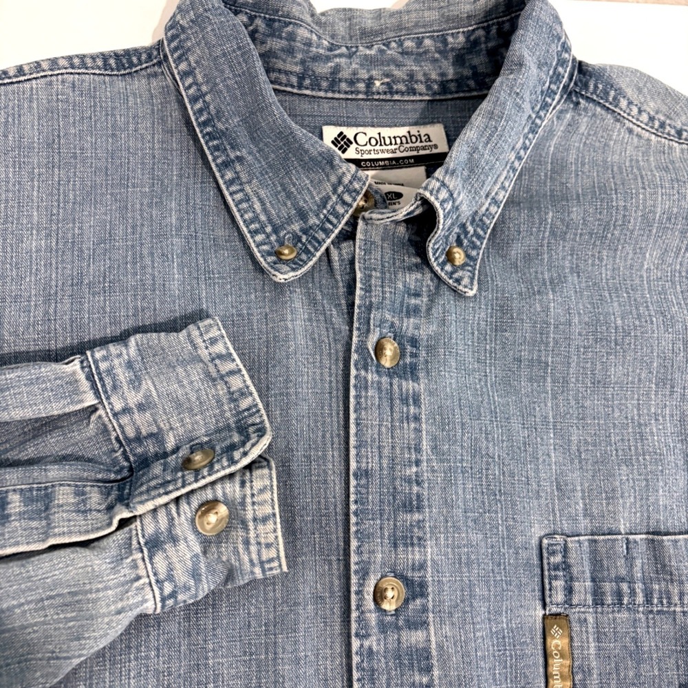 Columbia Denim Button Down Shirt Mens XL Blue Long Sleeve Cotton AM7989